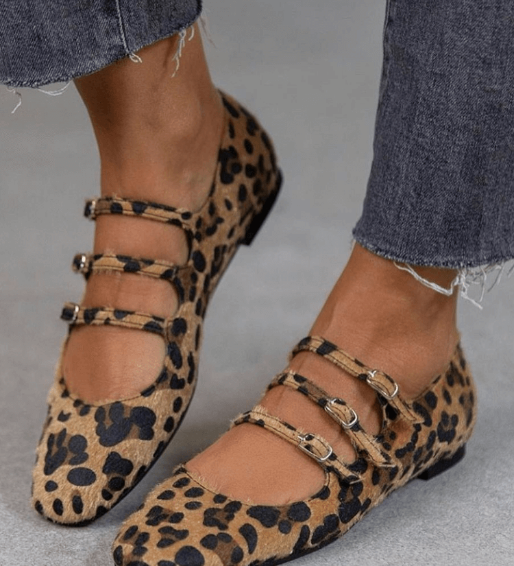 Angelika - Buty w panterkę