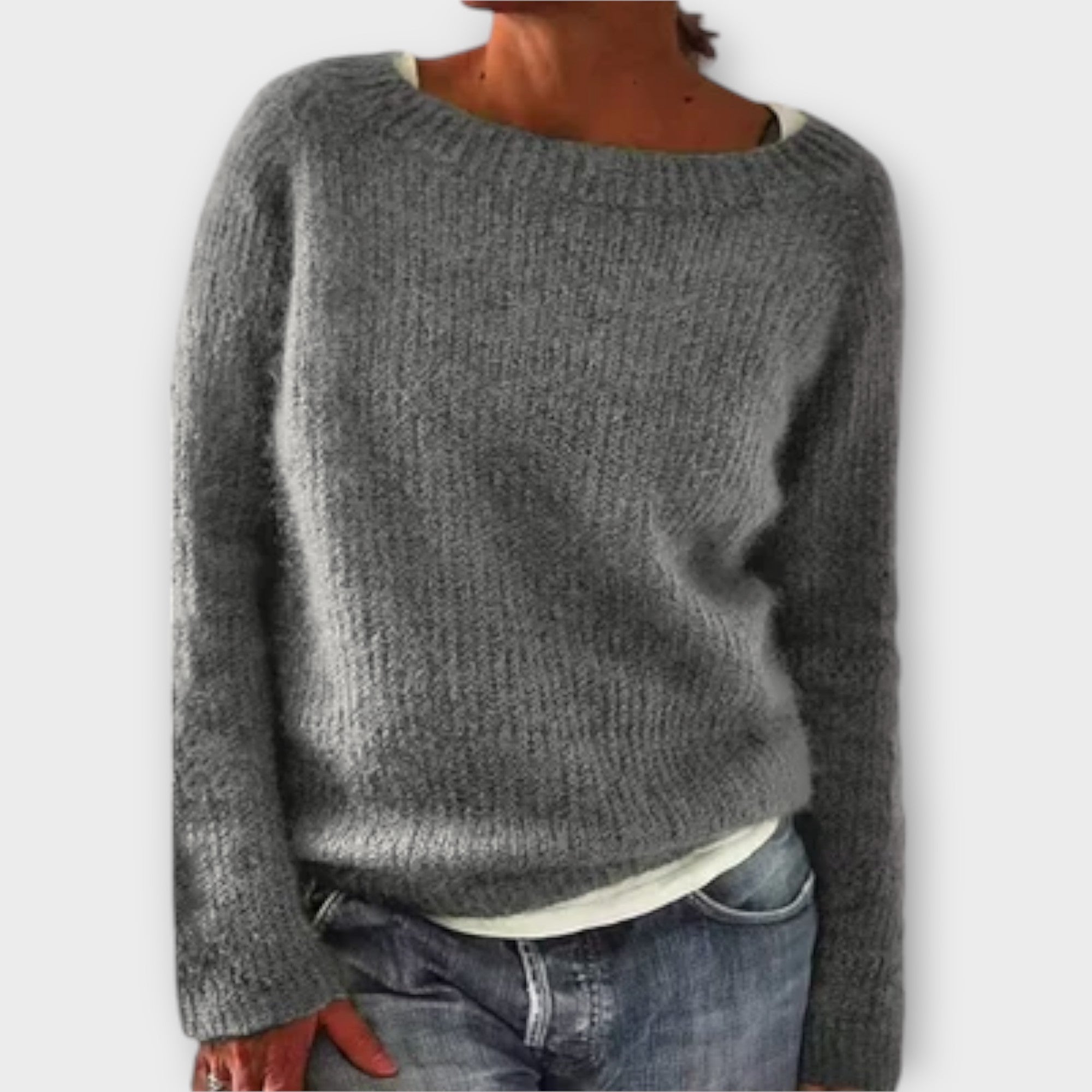 Regine – jednokolorowy sweter damski