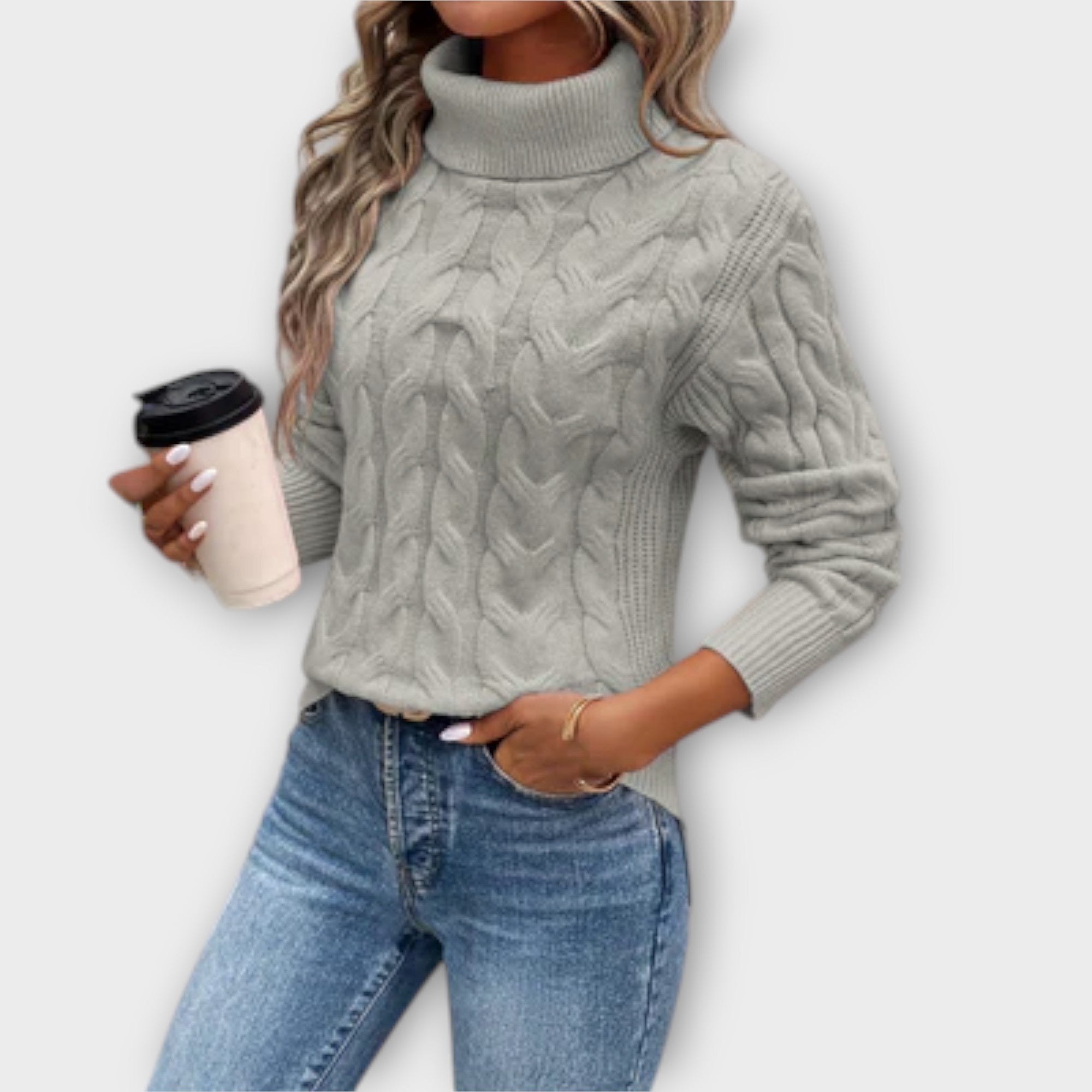 Amelia – Elegancki sweter damski z golfem