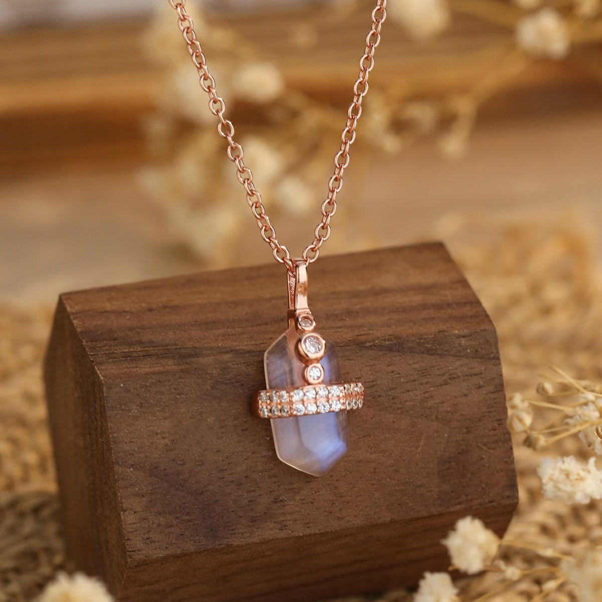 Emma Necklace with Moonstone