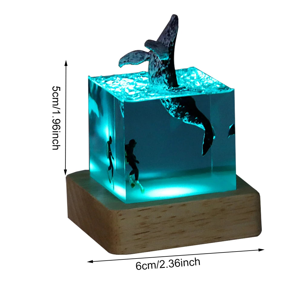 Ocean Shark Diver Decoration Gift Whale Epoxy Resin Desktop Lamp Luminous Toy LED Night Light Home for Desktop Bookshelf