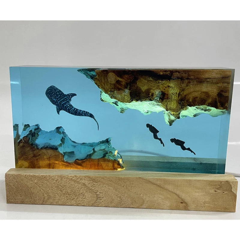 Sea World Organism Resin Table Light Creactive Art Decoration Lamp Divers Whale Theme Night Light  USB Charge