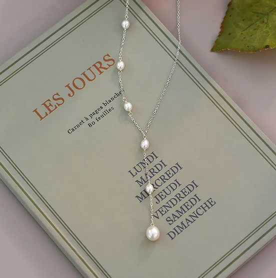 Silver Necklace with Freshwater Pearls