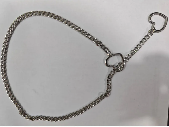 Lara Necklace with Heart in Stainless Steel