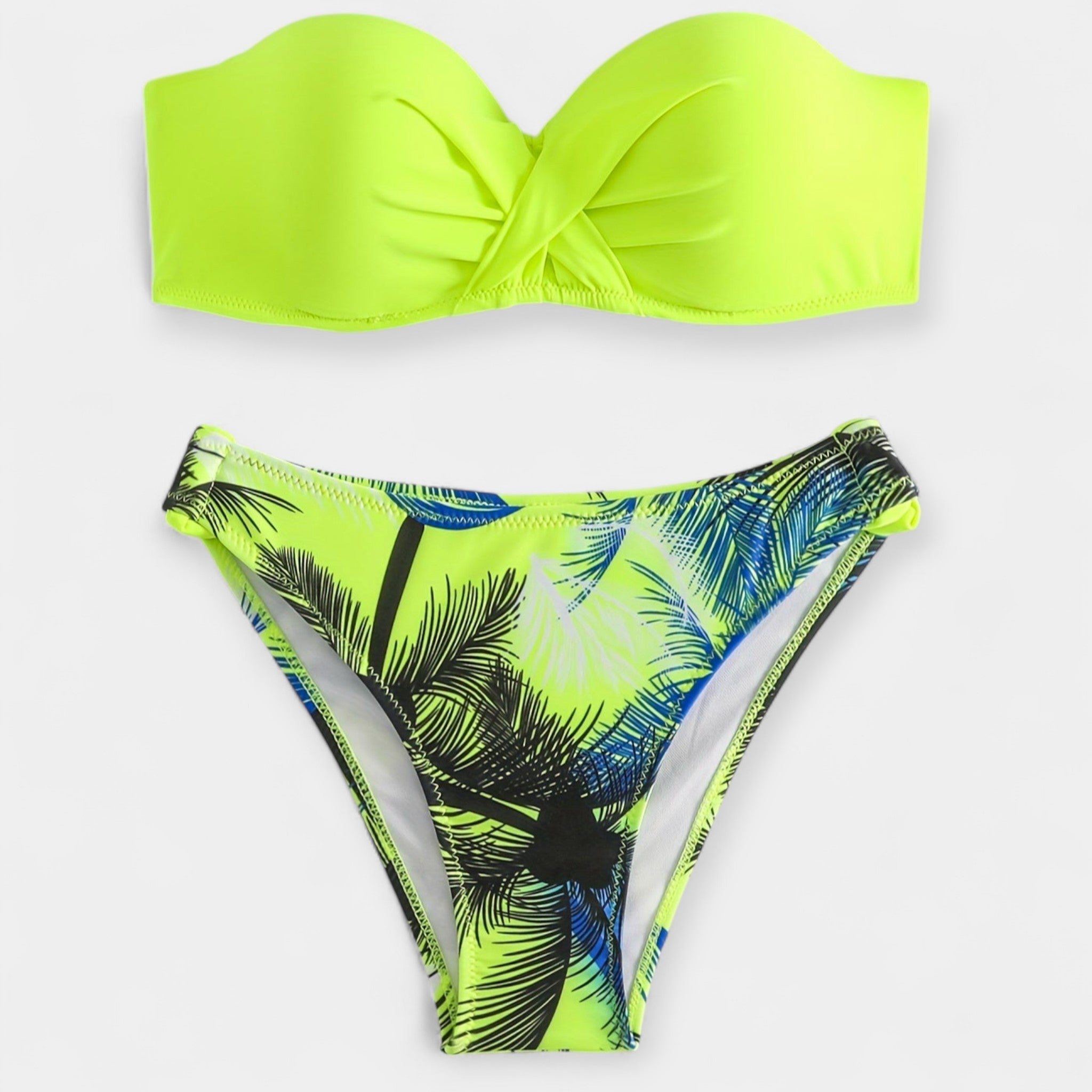 Sexi bikini s otvoreným chrbtom a štýlom